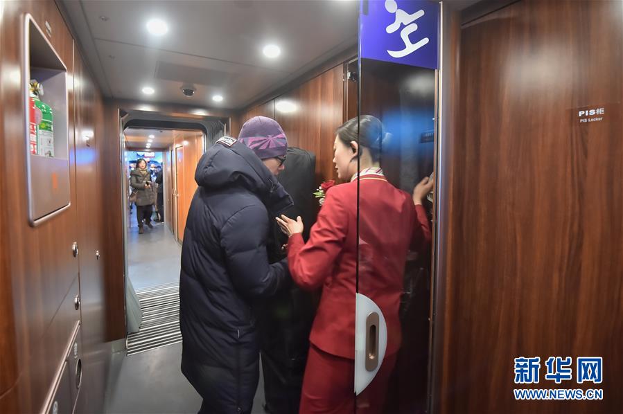 （新華全媒頭條&middot;圖文互動(dòng)）（7）百年跨越，逐夢(mèng)京張&mdash;&mdash;寫在京張高鐵開通暨中國高鐵突破3.5萬公里之際