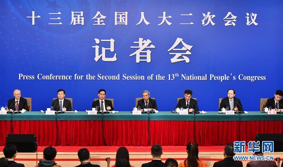 （兩會&middot;XHDW）（7）全國人大相關(guān)負責(zé)人就&ldquo;人大立法工作&rdquo;答記者問