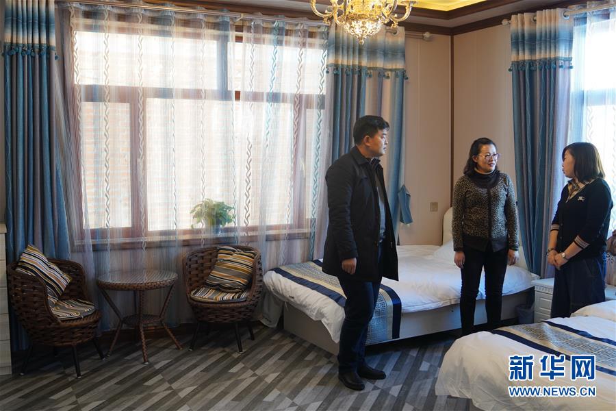 （新春走基層&middot;圖文互動(dòng)）（2）小鎮(zhèn)里的&ldquo;U盤書記&rdquo;