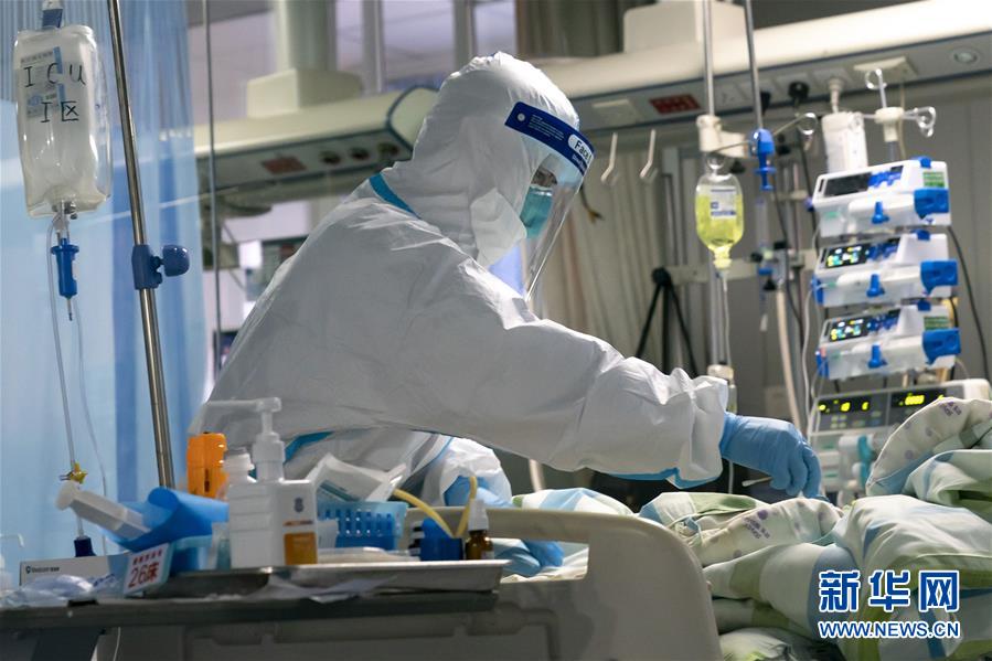 （新華全媒頭條&middot;圖文互動(dòng)）（1）凡人亦英雄&mdash;&mdash;連線(xiàn)一線(xiàn)醫(yī)護(hù)人員