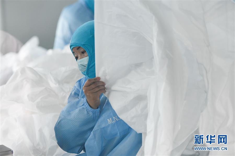 （在習(xí)近平新時(shí)代中國(guó)特色社會(huì)主義思想指引下&mdash;&mdash;新時(shí)代新作為新篇章&middot;習(xí)近平總書(shū)記關(guān)切事&middot;圖文互動(dòng)）（1）打好防控&ldquo;主動(dòng)仗&rdquo;&mdash;&mdash;各地精準(zhǔn)施策堅(jiān)決遏制疫情蔓延