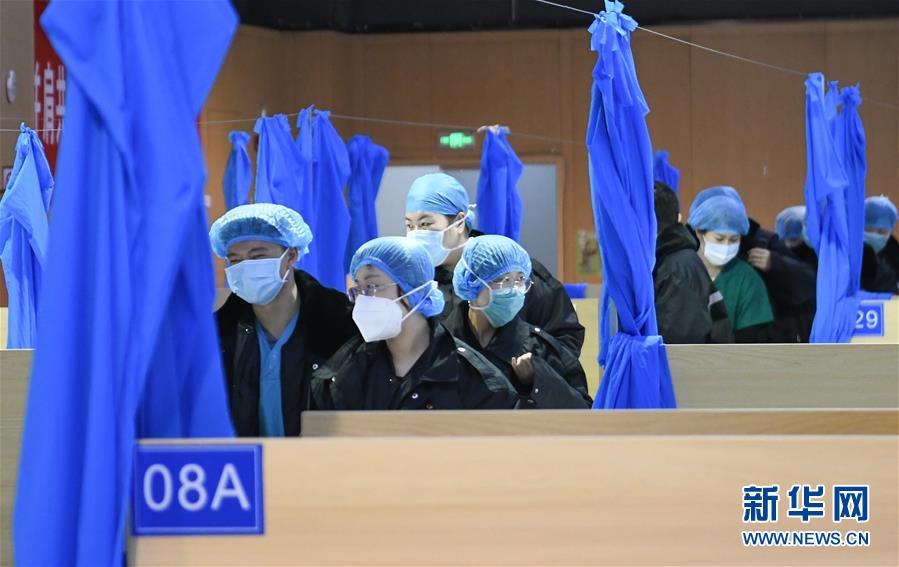 （新華全媒頭條&middot;圖文互動(dòng)）（16）托舉生命的方舟&mdash;&mdash;方艙醫(yī)院建設(shè)記