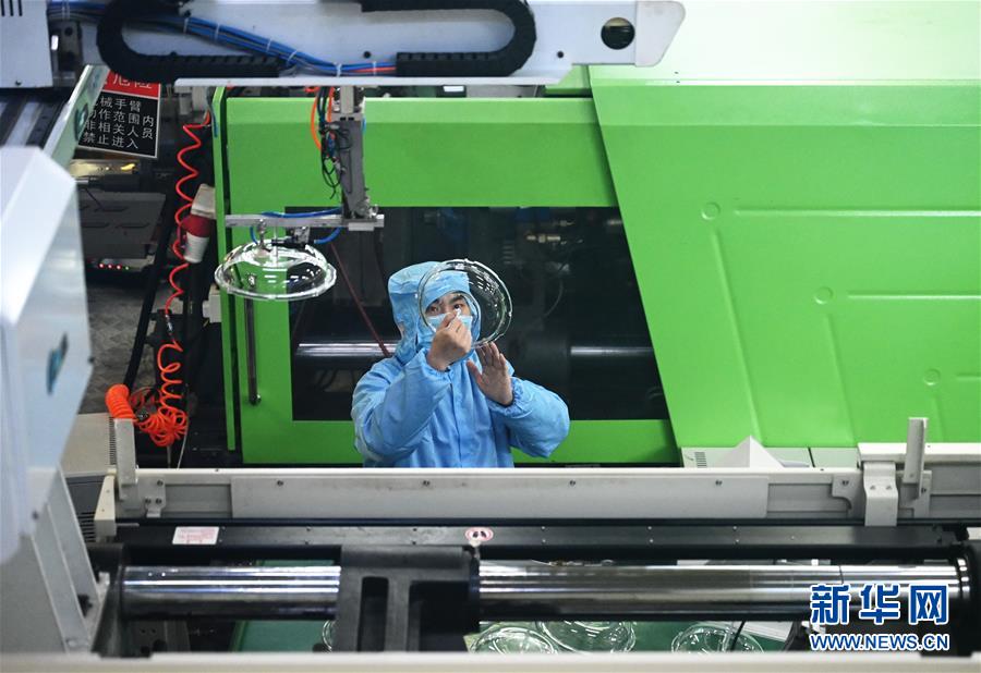 （來自經濟前沿的故事&middot;企業(yè)復工復產&middot;圖文互動）（4）&ldquo;危機中發(fā)現(xiàn)新商機&rdquo;&mdash;&mdash;中國科技制造企業(yè)復工復產觀察