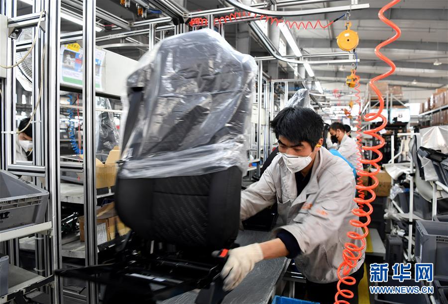 （圖文互動(dòng)）（7）&ldquo;春天到了，熟悉的生活正在慢慢回來(lái)&rdquo;&mdash;&mdash;陜西多地復(fù)產(chǎn)復(fù)工一線見(jiàn)聞