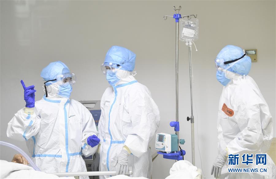 （一線抗疫群英譜&middot;圖文互動）（2）&ldquo;我已躬身入局，勢要共渡難關(guān)!&rdquo;&mdash;&mdash;戰(zhàn)&ldquo;疫&rdquo;一線醫(yī)生黃霞