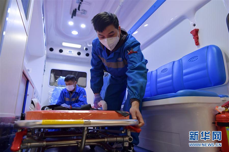 （在習(xí)近平新時(shí)代中國(guó)特色社會(huì)主義思想指引下&mdash;&mdash;新時(shí)代新作為新篇章&middot;習(xí)近平總書記關(guān)切事&middot;圖文互動(dòng)）（8）不放松！&mdash;&mdash;各地努力抓緊抓實(shí)抓細(xì)疫情防控