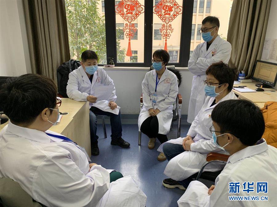 （聚焦疫情防控&middot;對口支援19省份在奮戰(zhàn)&middot;圖文互動）（2）跨越3000里的&ldquo;天使組合&rdquo;&mdash;&mdash;天津?qū)谥г魇┲菘箵粢咔榧o(jì)實(shí)