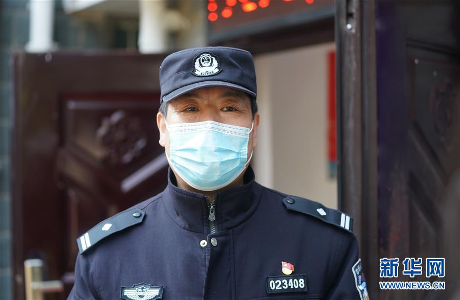 （新華全媒頭條）（2）在大考中交出合格答卷&mdash;&mdash;習(xí)近平總書記湖北武漢考察為打贏湖北保衛(wèi)戰(zhàn)、武漢保衛(wèi)戰(zhàn)指明方向