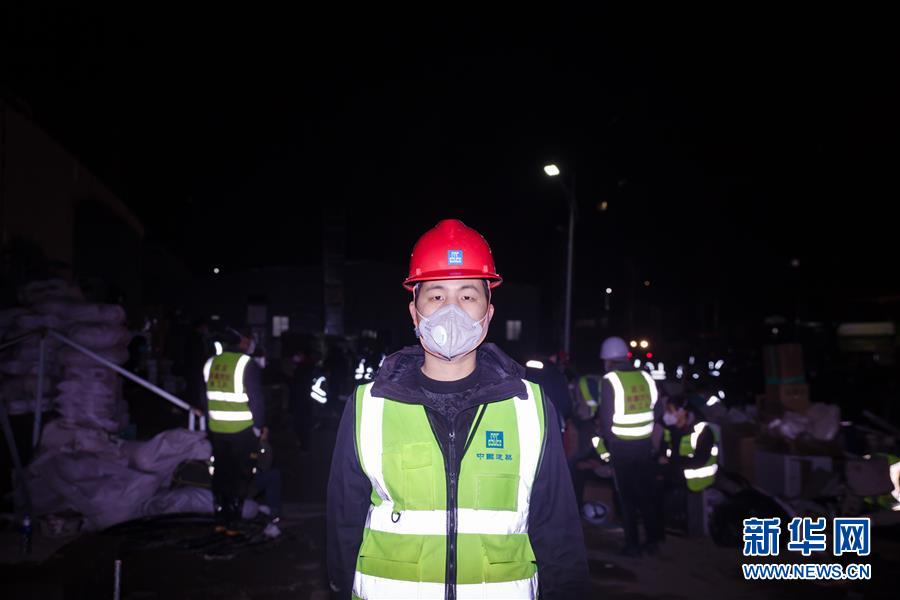 （一線抗疫群英譜&middot;圖文互動(dòng)）（5）羅文浩：&ldquo;女兒，你的名字里有溫暖，有榮光！&rdquo;