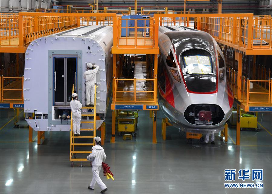 （新華全媒頭條&middot;圖文互動(dòng)）（8）春天，匯聚復(fù)蘇的力量&mdash;&mdash;寫(xiě)在2020年首季中國(guó)經(jīng)濟(jì)收官之際