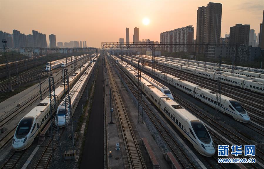 （新華全媒頭條&middot;圖文互動(dòng)）（6）武漢重啟，不負(fù)春天&mdash;&mdash;寫(xiě)在武漢&ldquo;解封&rdquo;之際