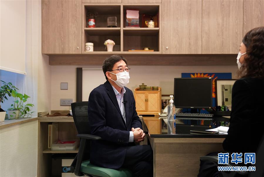 （香港故事&middot;圖文互動）（1）從&ldquo;非典&rdquo;到新冠，一位香港醫(yī)生親歷的兩次抗疫