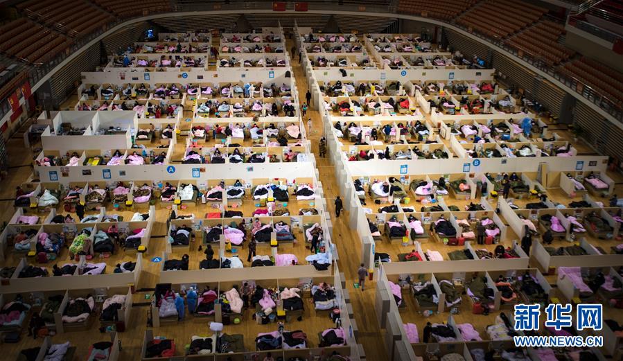 （聚焦疫情防控&middot;圖文互動）（4）團(tuán)結(jié)起來！我們?nèi)f眾一心！&mdash;&mdash;中國抗疫人民力量的生動實踐