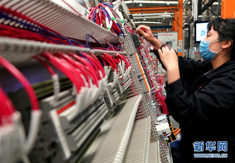 （來自一線的調(diào)查報(bào)告&middot;圖文互動）（4）搶出一個(gè)身位謀發(fā)展&mdash;&mdash;河南許昌經(jīng)濟(jì)復(fù)蘇見聞