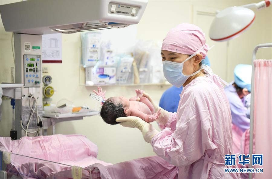 （新華全媒頭條&middot;圖文互動）（5）&ldquo;我看不見你的樣子，但我知道你是誰&rdquo;&mdash;&mdash;寫在國際護(hù)士節(jié)來臨之際