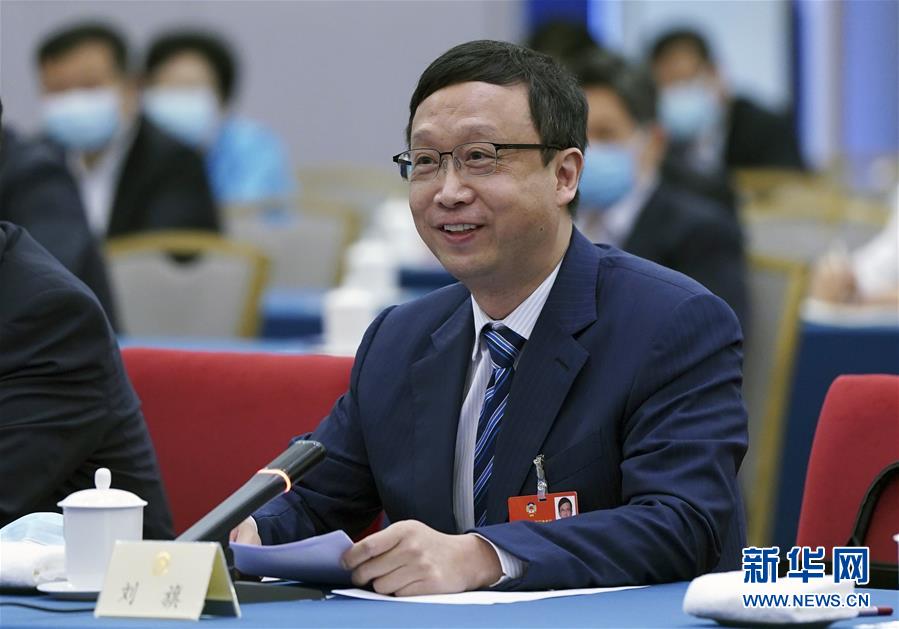 （新華全媒頭條&middot;圖文互動(dòng)）（4）從人民中汲取磅礴力量&mdash;&mdash;習(xí)近平總書記同出席2020年全國兩會(huì)人大代表、政協(xié)委員共商國是紀(jì)實(shí)