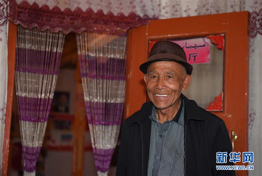 （決戰(zhàn)決勝脫貧攻堅(jiān)&middot;聚焦三區(qū)三州&middot;圖文互動(dòng)）（6）昆侖山村建起停車場