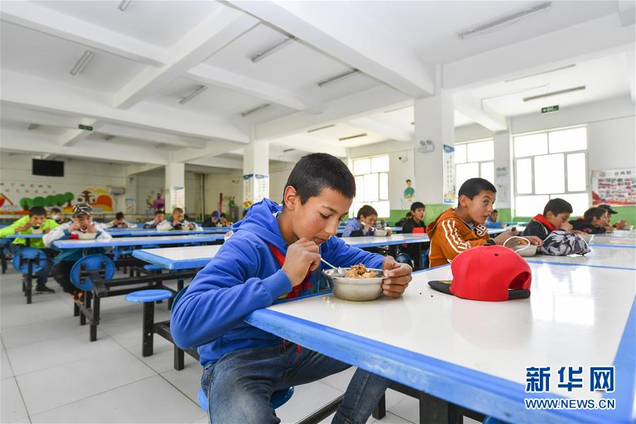 （新華全媒頭條&middot;圖文互動(dòng)）（3）飛吧，&ldquo;帕米爾雄鷹&rdquo;！