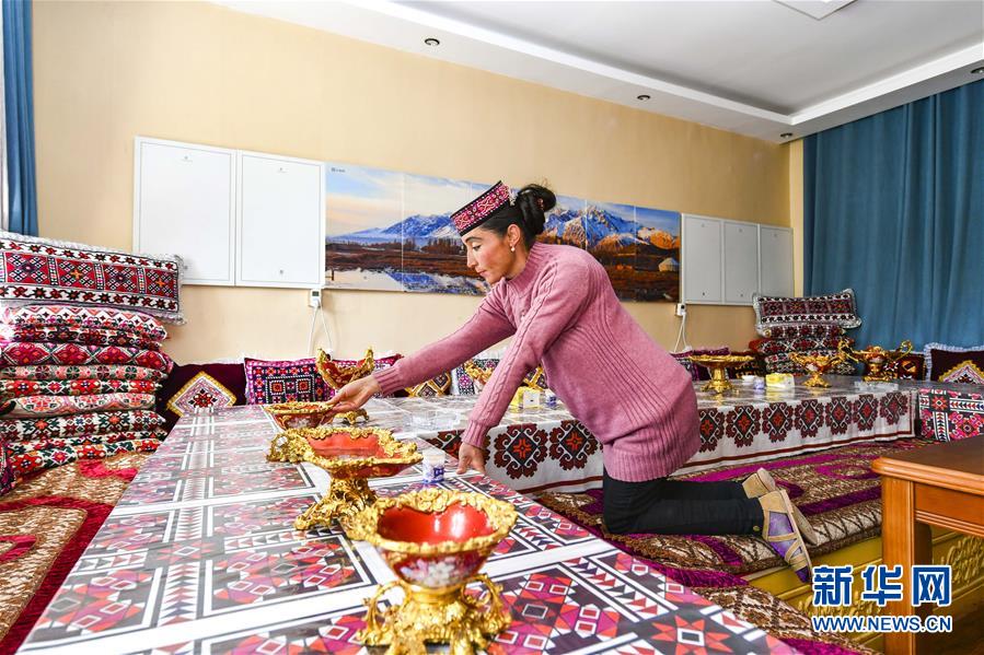 （新華全媒頭條&middot;圖文互動(dòng)）（9）飛吧，&ldquo;帕米爾雄鷹&rdquo;！