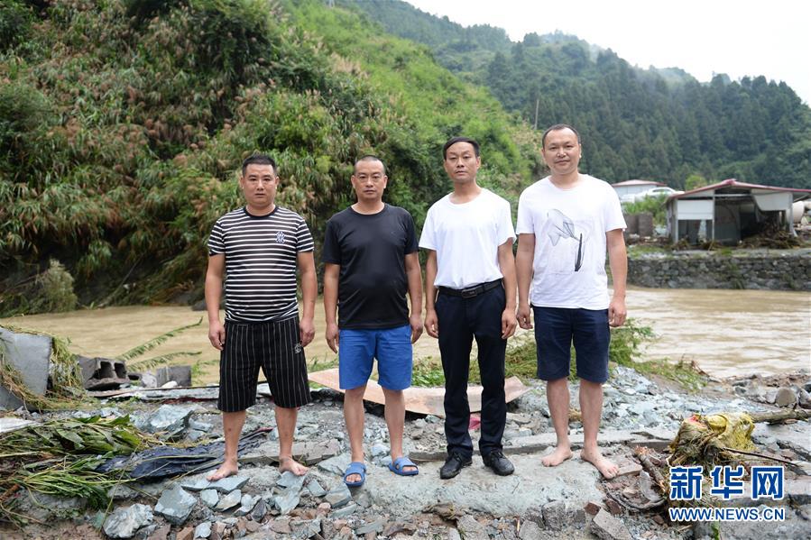 （防汛抗洪&middot;圖文互動）（1）山洪中的生死救援半小時(shí) 