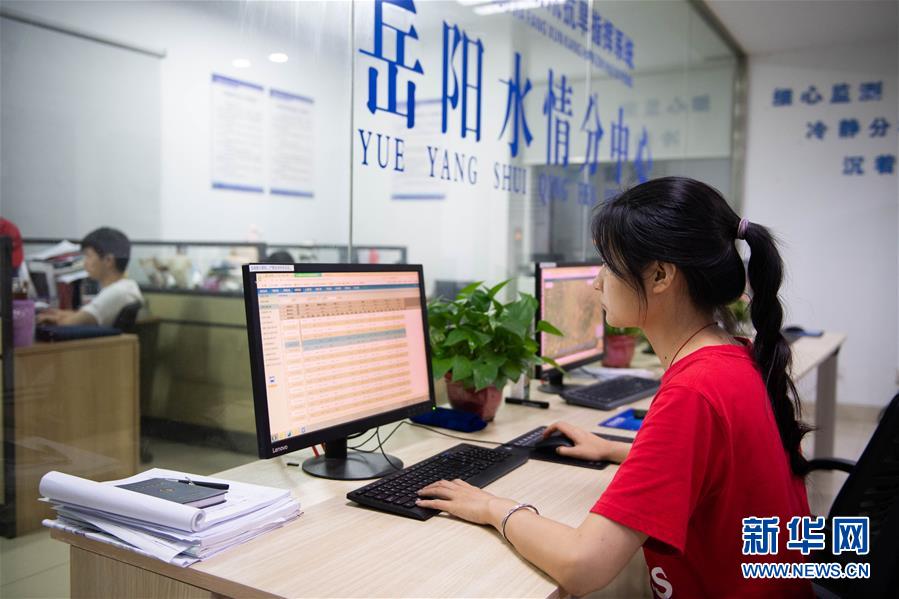 （防汛抗洪&middot;圖文互動(dòng)）（6）在大堤上成長(zhǎng)，為人民守護(hù)&mdash;&mdash;洪水中的青年&ldquo;生力軍&rdquo;