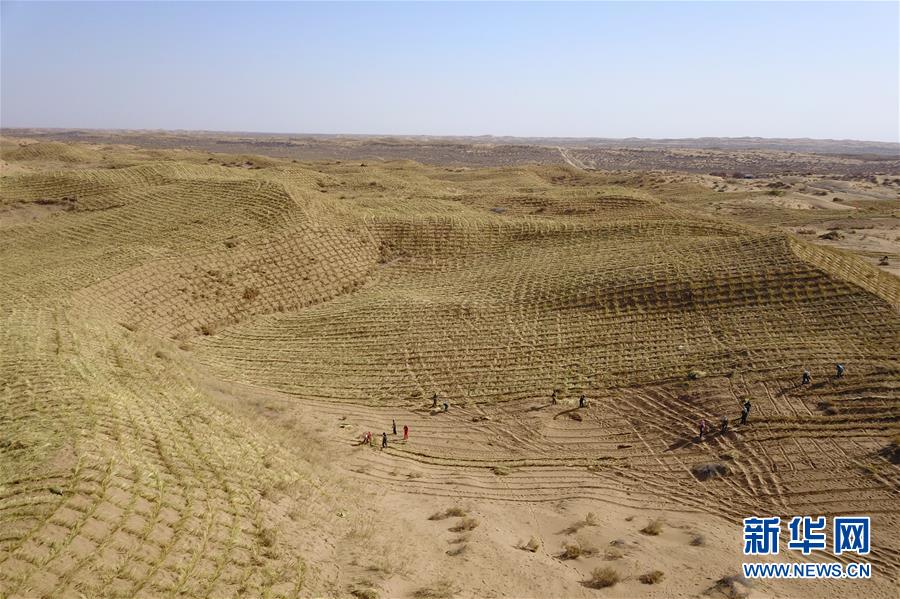 （在習(xí)近平新時(shí)代中國(guó)特色社會(huì)主義思想指引下&mdash;&mdash;新時(shí)代新作為新篇章&middot;習(xí)近平總書記關(guān)切事&middot;圖文互動(dòng)）（4）綠色映底蘊(yùn)，山水見初心&mdash;&mdash;生態(tài)優(yōu)先、綠色發(fā)展持續(xù)造福群眾美好生活