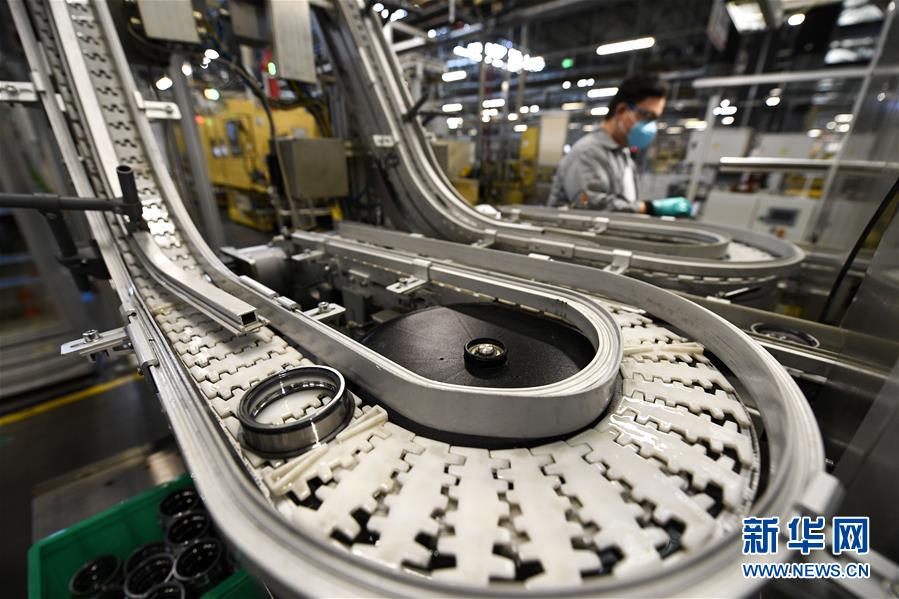 （新華全媒頭條&middot;圖文互動）（4）穩(wěn)中求進(jìn) 奮勇前進(jìn)&mdash;&mdash;從中央政治局會議看中國經(jīng)濟走勢