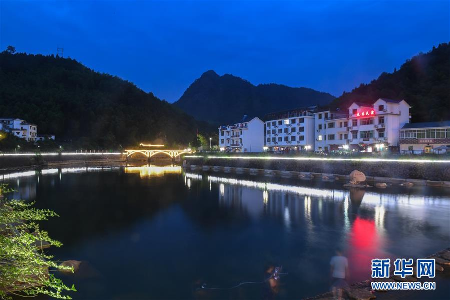 （新華全媒頭條&middot;圖文互動(dòng)）（5）錢塘今朝更繁華&mdash;&mdash;高水平小康的&ldquo;杭州答卷&rdquo;