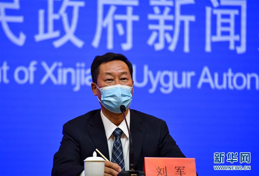 (聚焦疫情防控·圖文互動)(2)烏魯木齊16日新增確診病例“零報告” 將繼續(xù)落實(shí)防控措施