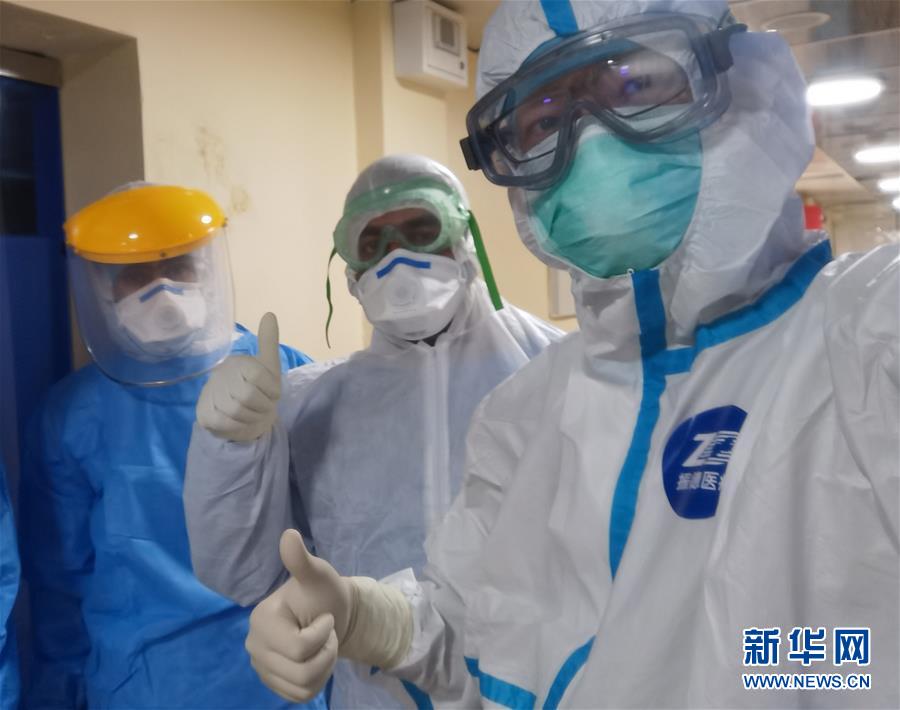 （新華全媒頭條&middot;圖文互動）（4）以仁心仁術造福人民&mdash;&mdash;寫在第三個中國醫(yī)師節(jié)之際