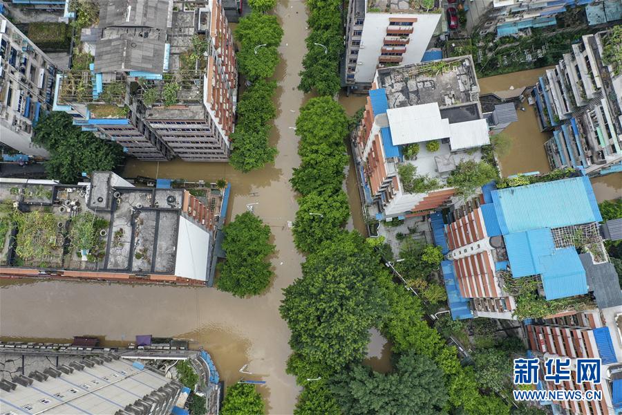 （防汛抗洪&middot;圖文互動(dòng)）（3）筑起防大汛的堅(jiān)強(qiáng)防線&mdash;&mdash;重慶防御長(zhǎng)江、嘉陵江過(guò)境洪峰現(xiàn)場(chǎng)記錄