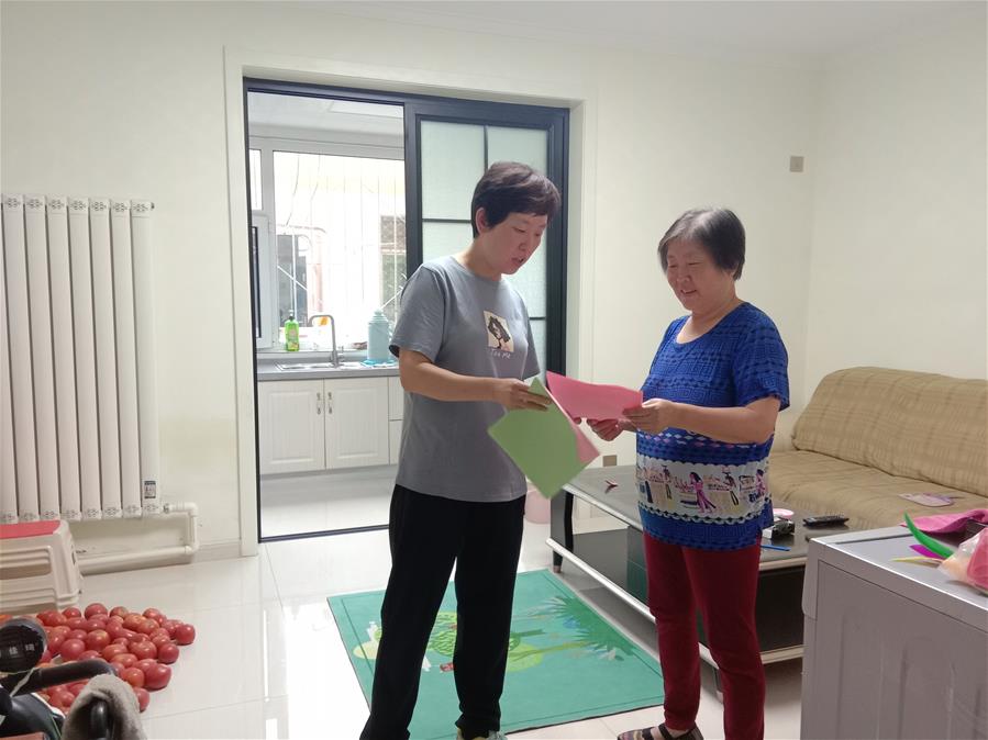 （在習(xí)近平新時代中國特色社會主義思想指引下&mdash;&mdash;新時代新作為新篇章&middot;習(xí)近平總書記關(guān)切事&middot;圖文互動）（3）讓&ldquo;舌尖上的節(jié)約&rdquo;成為習(xí)慣&mdash;&mdash;全社會營造浪費可恥、節(jié)約為榮的氛圍掃描