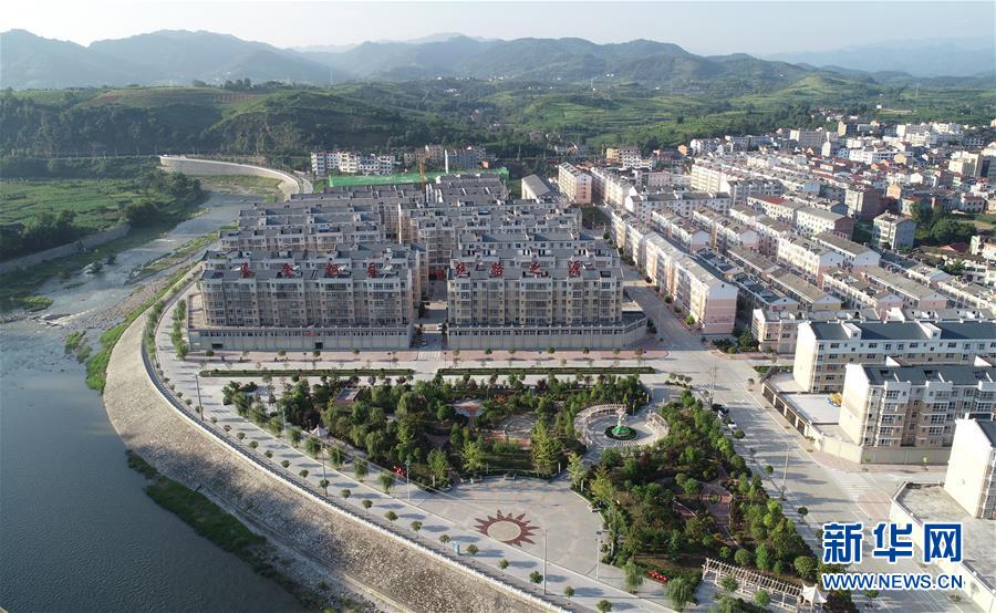 （走向我們的小康生活&middot;圖文互動(dòng)）（1）&ldquo;樓上過(guò)日子，樓下賺票子&rdquo;&mdash;&mdash;來(lái)自陜西安康的易地扶貧搬遷一線觀察