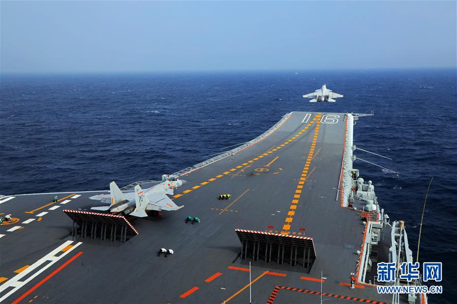 （在習(xí)近平強(qiáng)軍思想指引下&middot;我們在戰(zhàn)位報告&middot;圖文互動）（3）奮飛在新時代的海天&mdash;&mdash;海軍某艦載航空兵部隊備戰(zhàn)打仗記事