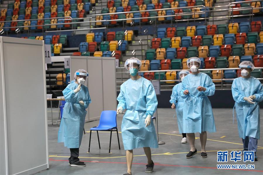 （圖文互動(dòng)）（2）&ldquo;身為醫(yī)護(hù)人員一分子，應(yīng)該出來幫忙&rdquo;&mdash;&mdash;參與新冠病毒社區(qū)檢測的香港醫(yī)護(hù)人員速寫