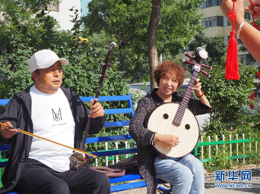 (走向我們的小康生活·圖文互動(dòng))(1)幸福西寧的溫度