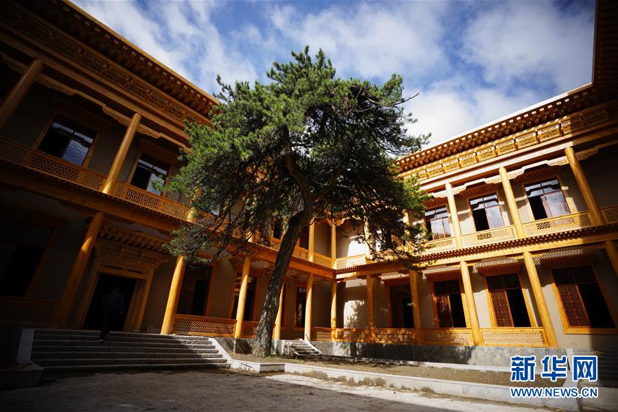 (走向我們的小康生活·決戰(zhàn)決勝脫貧攻堅(jiān)·圖文互動(dòng))(1)博峪三“變”