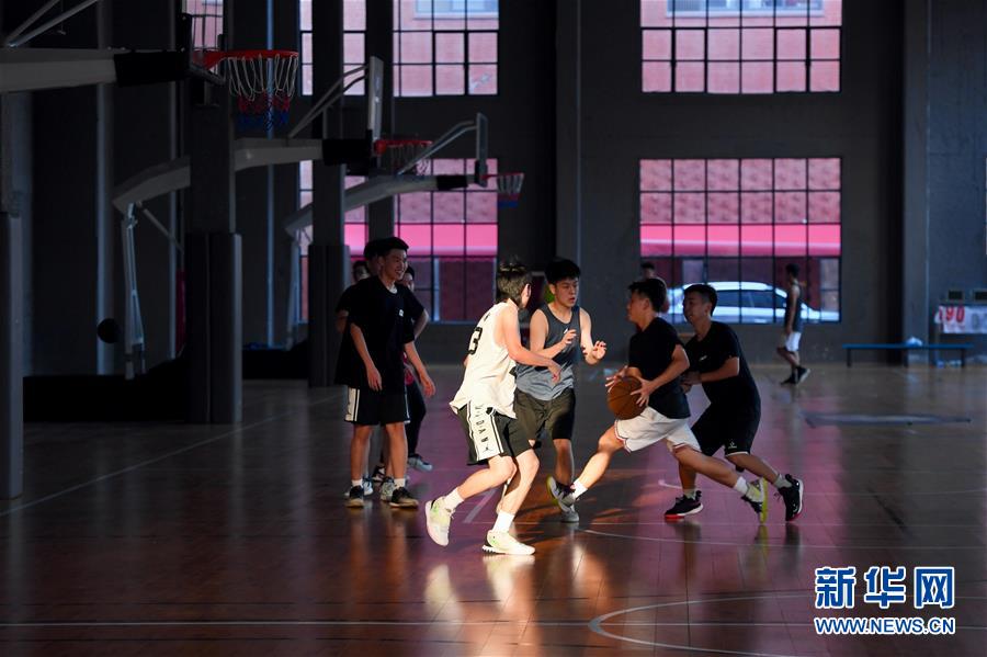 （特區(qū)40年&middot;圖文互動）（6）老廠房變身&ldquo;夢工廠&rdquo;折射廈門經(jīng)濟特區(qū)40年變遷