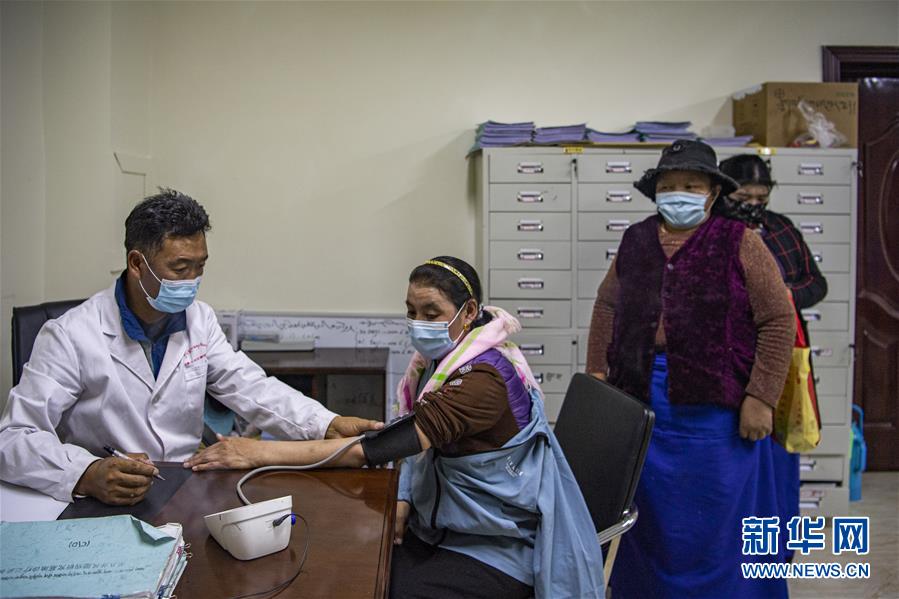 （新華全媒頭條&middot;走向我們的小康生活&middot;圖文互動）（6）扎西德勒，我們的新家園&mdash;&mdash;西藏易地扶貧搬遷搬出幸福美好新生活