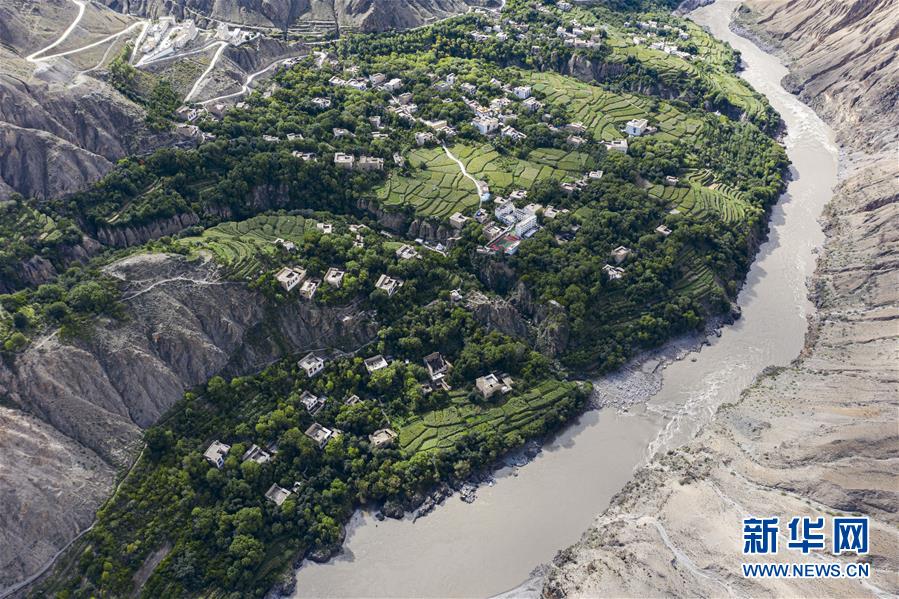 （西藏昌都解放70周年&middot;圖文互動(dòng)）（2）怒江峽谷深處：百年東壩民居見證民族文化交流融合