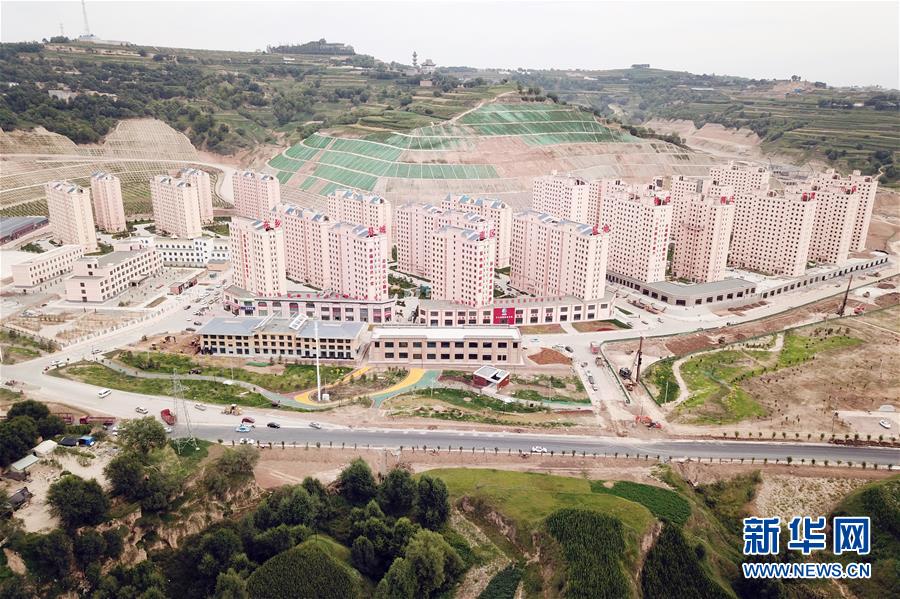 （新華全媒頭條&middot;圖文互動）（1）大山的回響&mdash;&mdash;三個(gè)民族自治縣的70年巨變