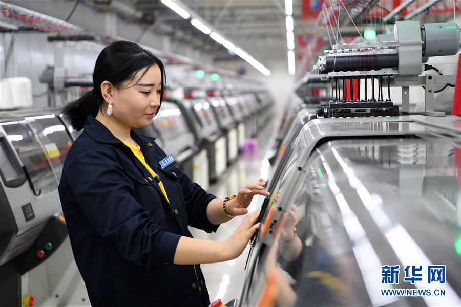 （新華全媒頭條&middot;圖文互動）（4）大山的回響&mdash;&mdash;三個(gè)民族自治縣的70年巨變