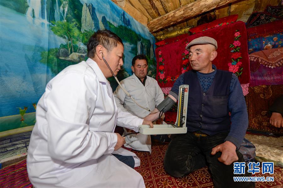 （新華全媒頭條&middot;圖文互動）（6）新天地 新兒女 新奇跡&mdash;&mdash;脫貧攻堅(jiān)繪就新疆新圖景