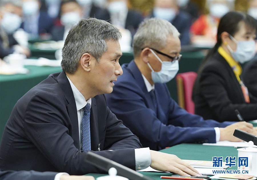 （習近平的小康故事&middot;新華網(wǎng)&middot;圖文互動）（8）&ldquo;真正解決好基層群眾看病難、看病貴問題&rdquo;&mdash;&mdash;習近平和群眾健康的故事