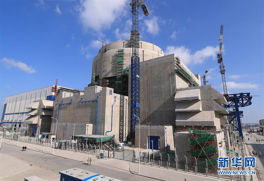 （新華全媒頭條&middot;圖文互動(dòng)）（5）歷史交匯點(diǎn)上的宏偉藍(lán)圖 &mdash;&mdash;《中共中央關(guān)于制定國民經(jīng)濟(jì)和社會(huì)發(fā)展第十四個(gè)五年規(guī)劃和二〇三五年遠(yuǎn)景目標(biāo)的建議》誕生記