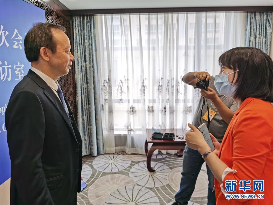 (代表委員講述抗疫故事·湖北篇·圖文互動(dòng))(1)萬眾一心創(chuàng)造“中國(guó)速度”彰顯“中國(guó)力量”——湖北團(tuán)代表回顧戰(zhàn)“疫”歷程