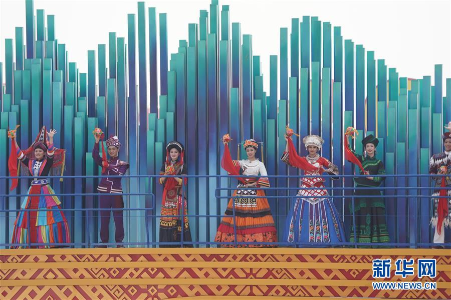 （新華視界&middot;國(guó)慶70周年&middot;慶祝大會(huì)）慶祝中華人民共和國(guó)成立70周年大會(huì)在京隆重舉行