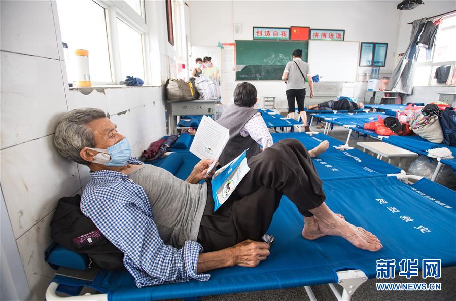 （在習近平新時代中國特色社會主義思想指引下&mdash;&mdash;新時代新作為新篇章&middot;習近平總書記關(guān)切事&middot;圖文互動）（5）戰(zhàn)疫魔,斗洪魔&mdash;&mdash;湖北全力應對防疫、防汛疊加&ldquo;雙考&rdquo;