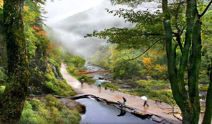黑龍江東寧、遼寧桓仁東方紅水電站、吉林長白