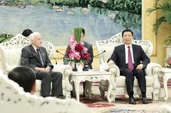 李源潮出席紀(jì)念路易&middot;艾黎誕辰120周年座談會并講話